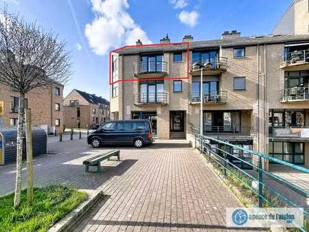 appartement lumineux quartier bruyères (2ch)