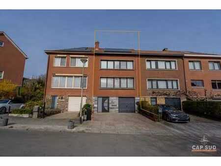 maison 3 chambres + bureau rénovée