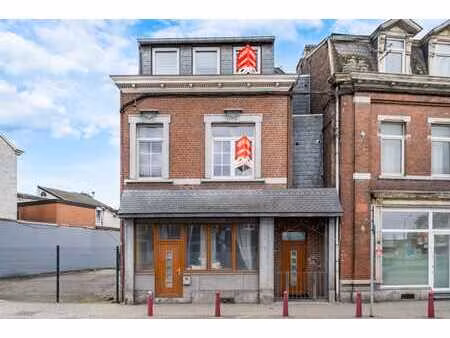 place du 12e de ligne 9 à 4040 herstal