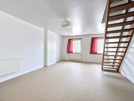 immo regard - une porte qui s'ouvre - 02 653 09 40