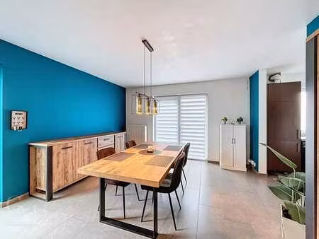 rez-de-chaussée avec jardin privatif et parking – une opport