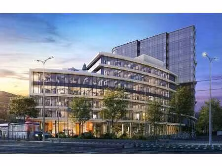 bureaux de 646 m² à proximité de l’a201.