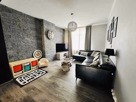 maison 3 chambres à charleroi avec terasse et jardin