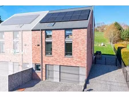 superbe construction récente 3 ch + bureau à marchin !