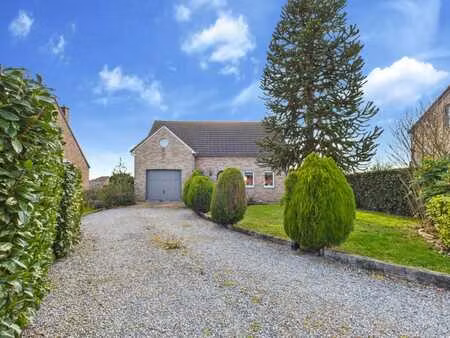 a vendre - oreye - charmante maison 4 façades