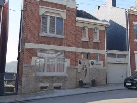 maison 5 chambres à seraing avec jardin et garage
