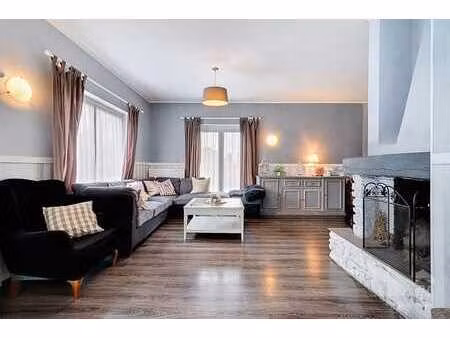 lumineuse villa de 177m2 habitables