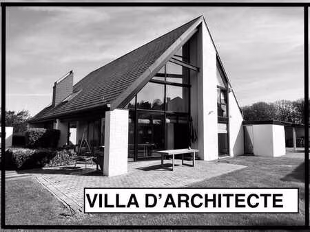 villa d'architecte sur propriété de 34 ares avec poolhouse