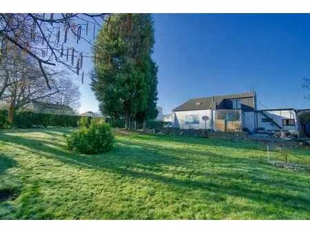 maison 3 chambres avec grand jardin - proche cointe