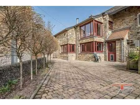 maison de caractère 5 chambres du début xxe avec spacieuse c