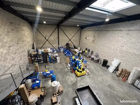 local d'activité 350 m²