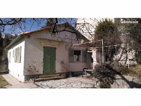 vends maison individuelle