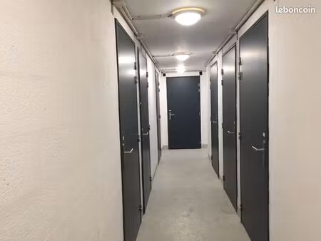 location cave 3m2 mandelieu centre