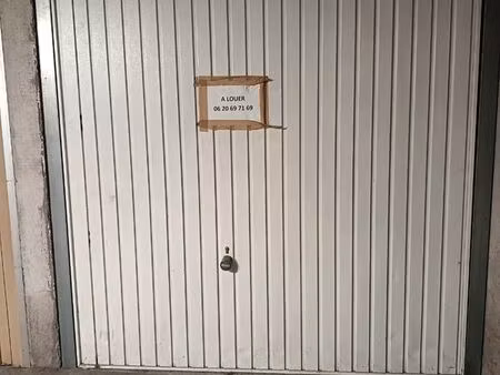 garage à louer