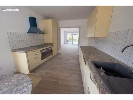 ? maison à louer – 130 m² – vitrey-sur-mance