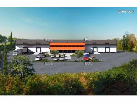 local industriel 2 800 m²