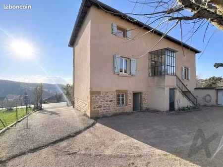 maison 6 pièces 138 m²