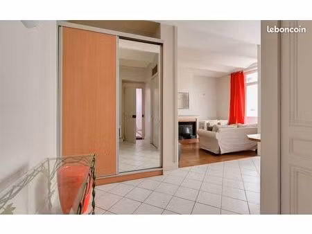 charmant t1 bis à 2 pas de la place lyautey