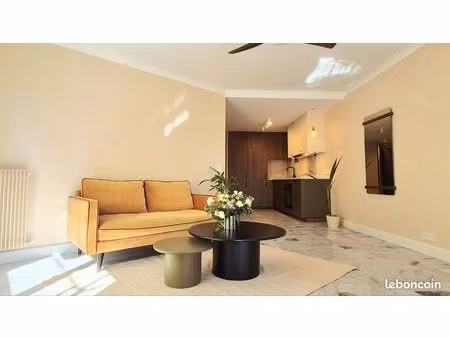 appartement rénové 75m2  2-3 ch  nice libération. garage poss