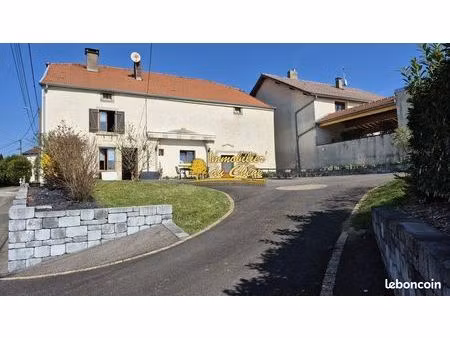 maison 6 pièces 158 m²