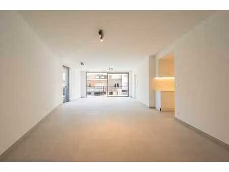 royaal appartement met 2 slaapkamers op de eerste verdieping