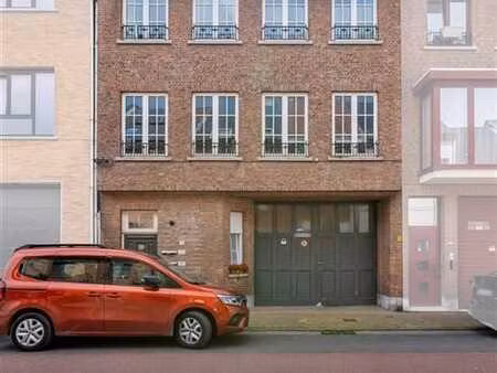 immeuble de rapport avec trois appartements