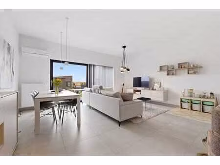 energiezuinige gezinswoning op een uitstekende locatie in...