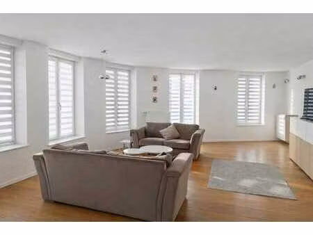 appartement deux chambres avec terrasse