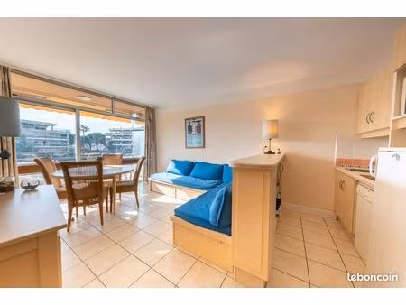 t2 bord de mer 1 à 3 mois