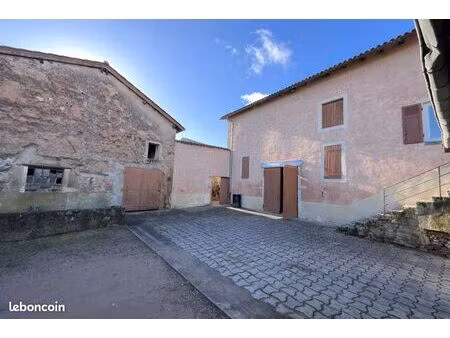 maison 5 pièces 231 m²
