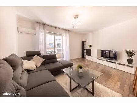 lumineux 3 pièces avec balcon centre ville