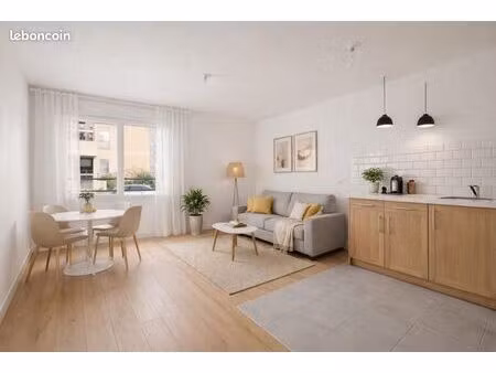 studio 1 pièce 37 m²