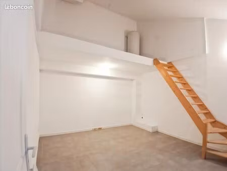 maison 4 pièces 280 m²