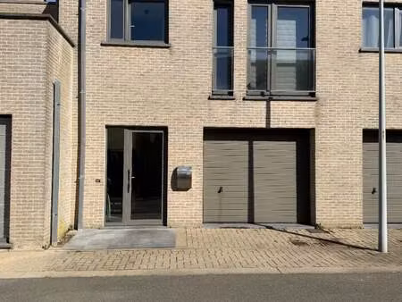 maison à louer à zwevezele € 890 (lmc6r) | zimmo