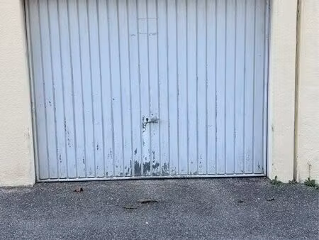 location garage extérieur avec électricité possible
