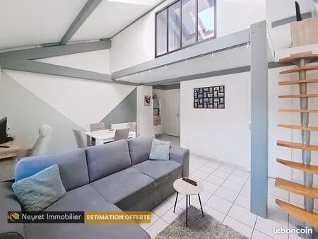 duplex 2 pièces 65 m²