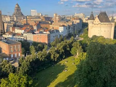 appartement 2ch  terrasse  vue dégagée  st-gilles