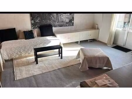 appartement 2 chambres à berchem-sainte-agathe