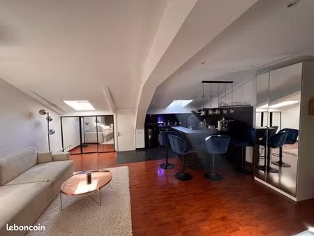 2 pieces nice meublé