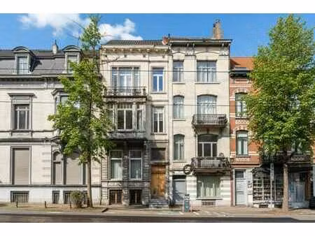 brugmann | superbe maison de maître à rénover