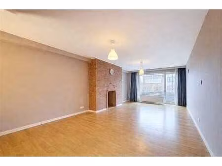 2 lits + terrasse + poss. garage box