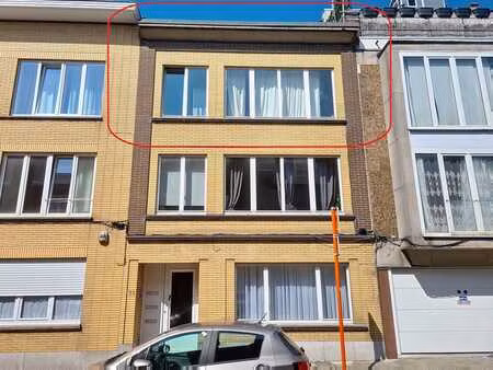 lumineux appartement de 70 m² entierement renove en 2024 -