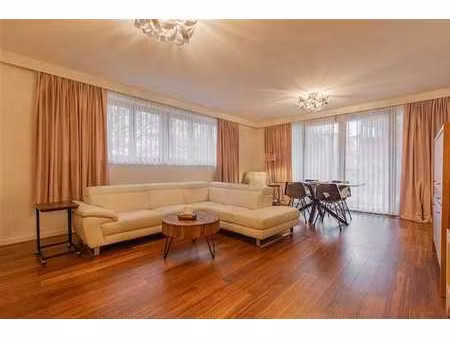 magnifique appartement avec 1 chambre et terrasse à jette !