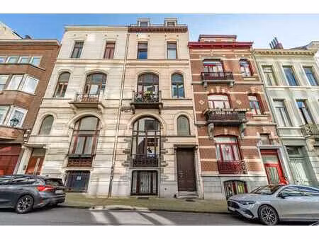 appartement 1 ch. + espace polyvalent