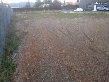 mougins location terrain