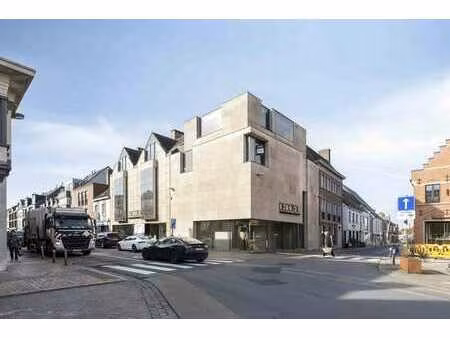 opportunité unique : le meilleur emplacement commercial d'oo