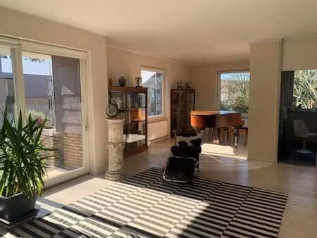 fort jaco - lumineux appartement dans clos privatif