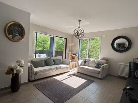 appartement 82 m2 terrasse cadre nature aux portes de lyon 9