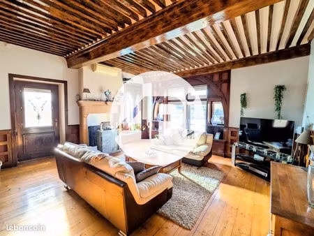 maison 4 pièces 140 m²