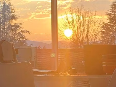 attique d’exception 83 m² + 77 m² de terrasses – vue dégagée & couchers de soleil – opport